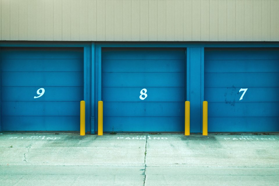 Shipping & Loading Dock